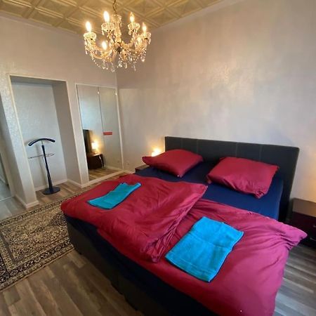 Studio 50 Qm Zentral In Domnaehe Colonia Exterior foto